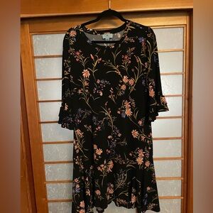 CeCe Jersey Printed Floral with  3/4 Bell Sleeves, Size L